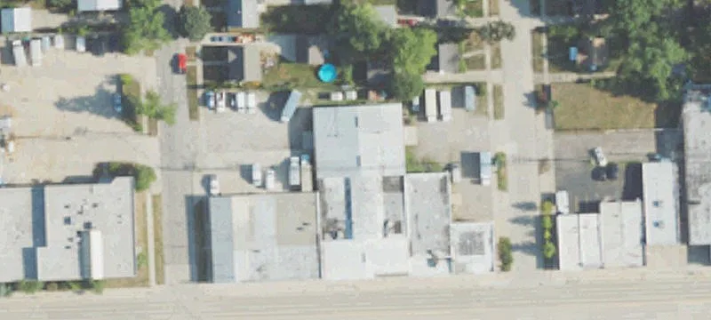 Versatile Retail/Industrial/Warehouse Space Available