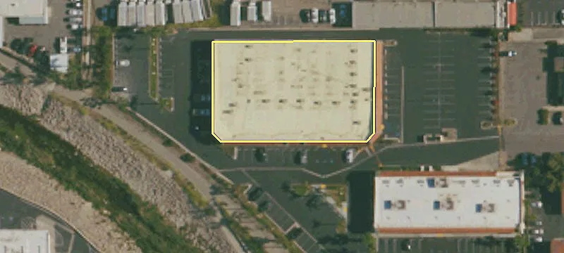 Retail Space Available For Rent
