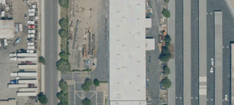 Rialto Warehouse on 3 Acres