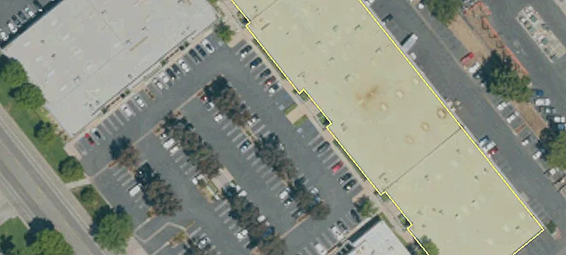 Valencia Commercial Space Available