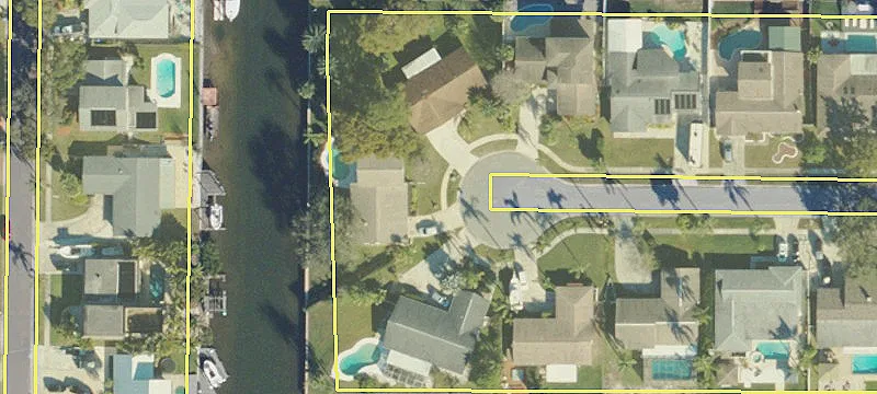 Waterfront Lot with Bay Access