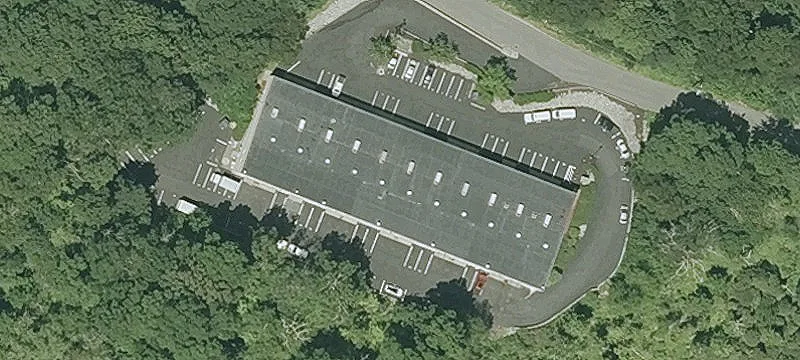 Commercial Garage Condo For Lease