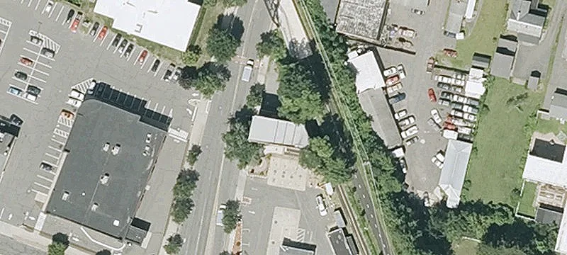 Versatile Commercial Space on Elm