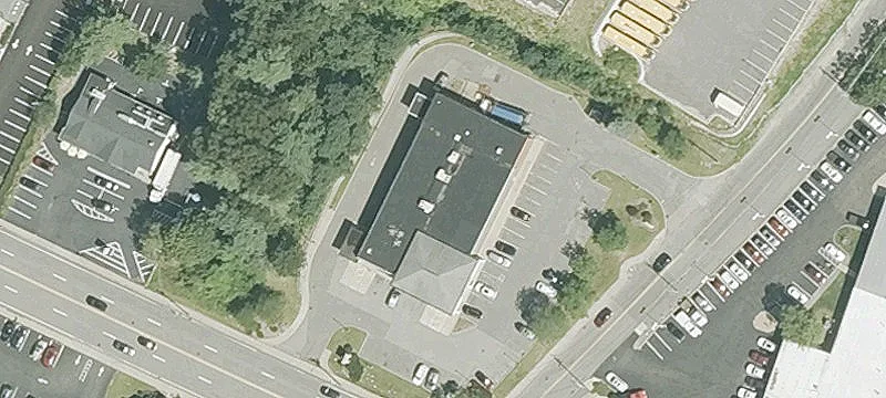 ATM Space in Retail Corridor