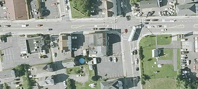 Established Sports Pub with Real Estate
