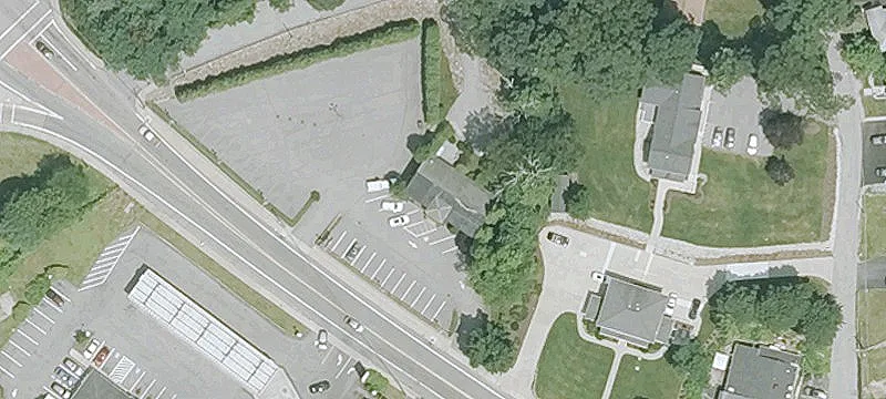 Cumberland Mixed-Use Building For Sale