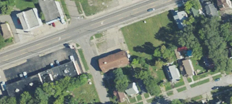 Versatile Commercial Building on Corner Lot