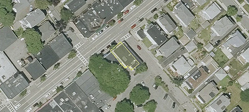 North Quincy Freestanding Commercial Building