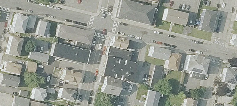 East Main Street Commercial Building