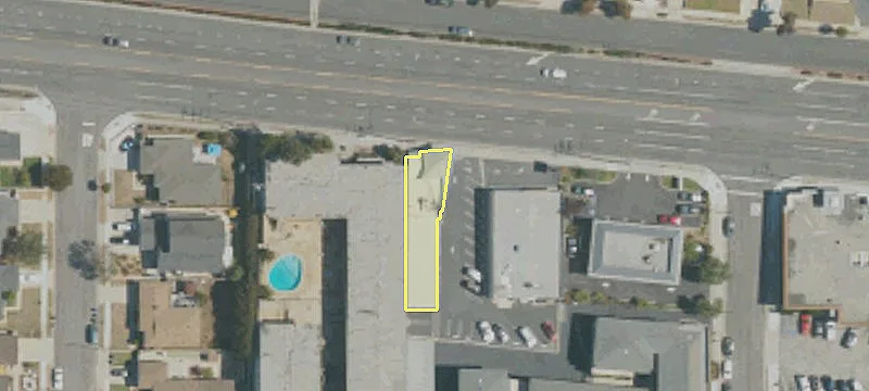 Retail/Office Space on Busy Boulevard