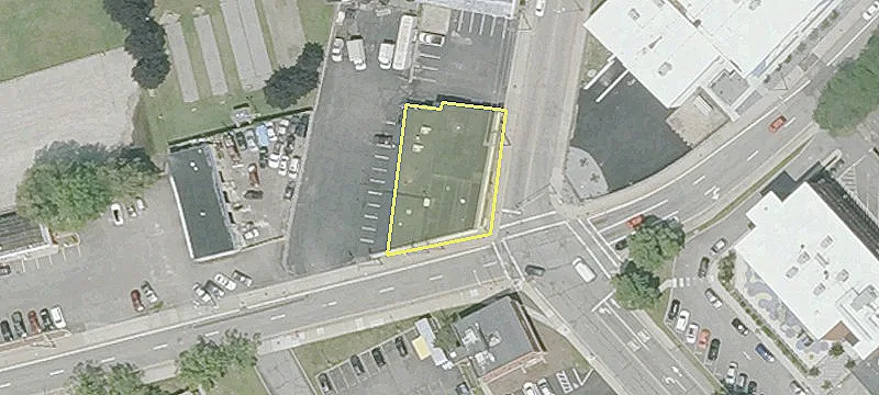 Retail/Office Space on High-Traffic Corner