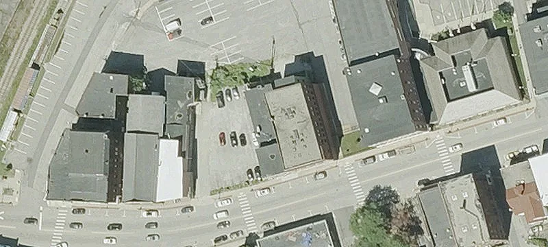 Renovated Mixed-Use Downtown Property