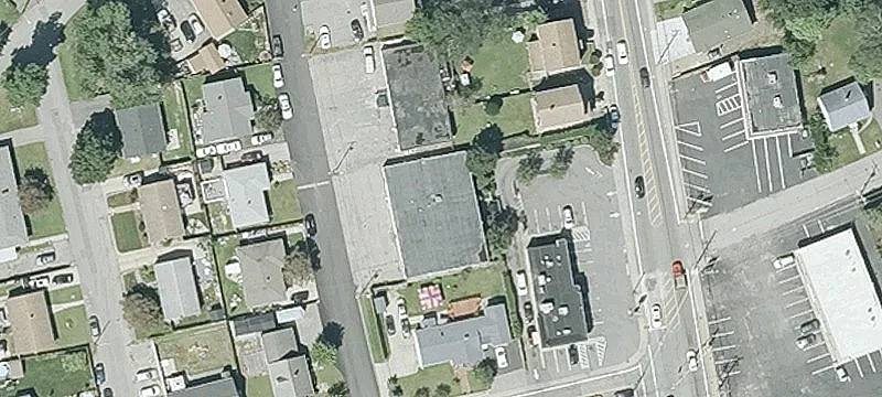 Versatile Manufacturing/Industrial Building For Sale