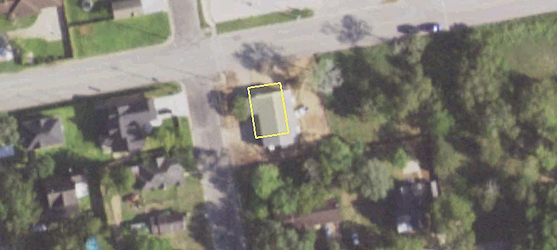 Hallettsville Corner Lot Retail Building