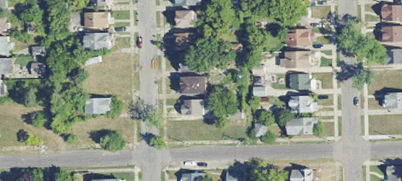 Renovated Detroit Duplex with Income