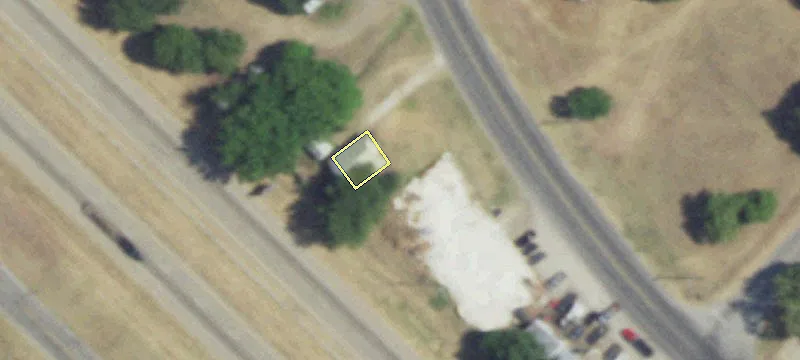 Commercial Land on Busy Street