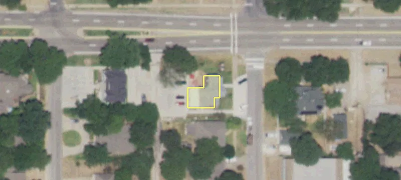 Single Office Spaces Available