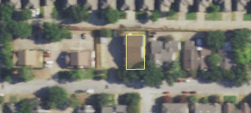 Updated Commercial Building For Rent