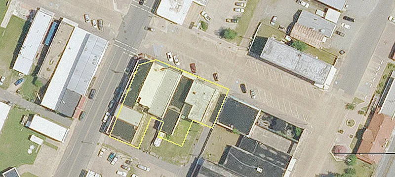 Office Building in Vivian, LA