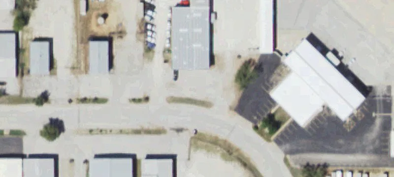 Industrial Unit with Fenced Yard
