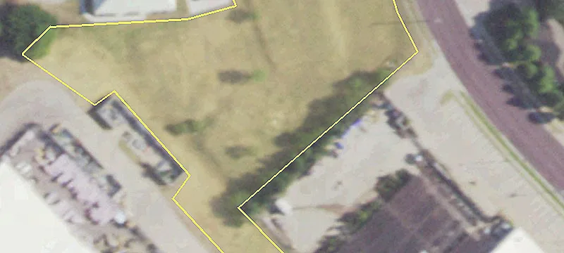Commercial Lot on Precinct Line Road