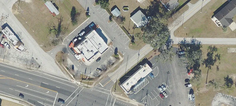 Turn-Key Restaurant in Dunkin' Plaza