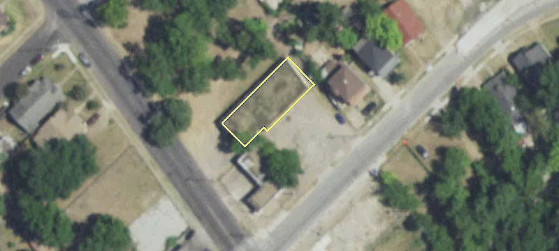 Commercial Retail Land with Parking