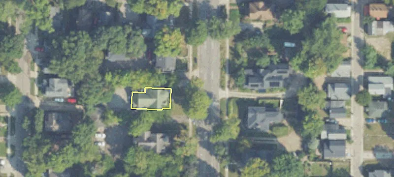 Well-Maintained 6-Unit Apartment Building