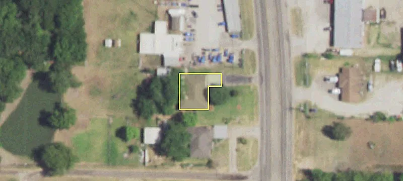 Versatile Commercial Space Available