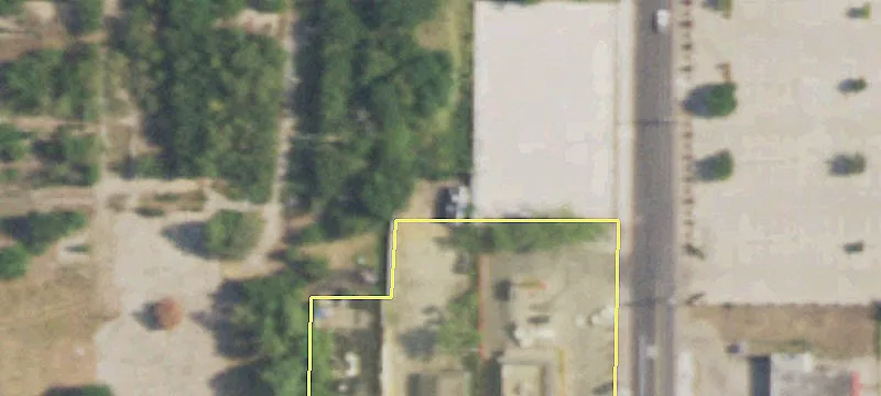 High-Traffic Commercial Land For Lease