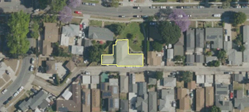 Five-Unit Apartment Building with Garages