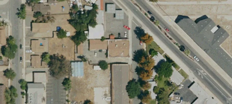 Mixed-Use Retail and Apartment Building