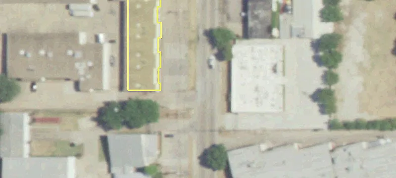 Versatile Commercial Space with Warehouse