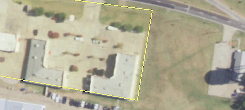 Commercial Land with High Visibility
