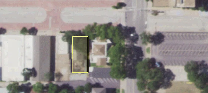 Historic Landmark on Downtown Square