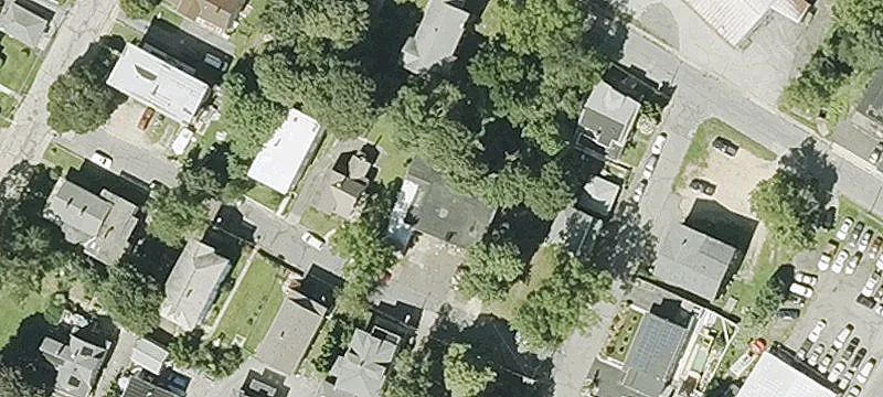 Southbridge Commercial/Industrial Brick Building