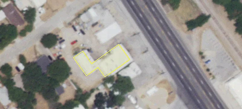 Automobile Repair Shop on Saginaw
