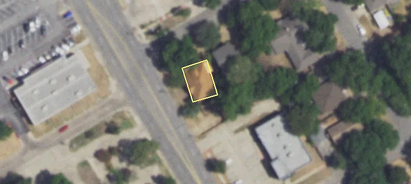 Ennis Commercial/Residential Opportunity