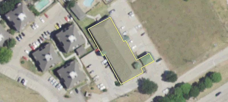 Commercially Zoned Lot on I-30