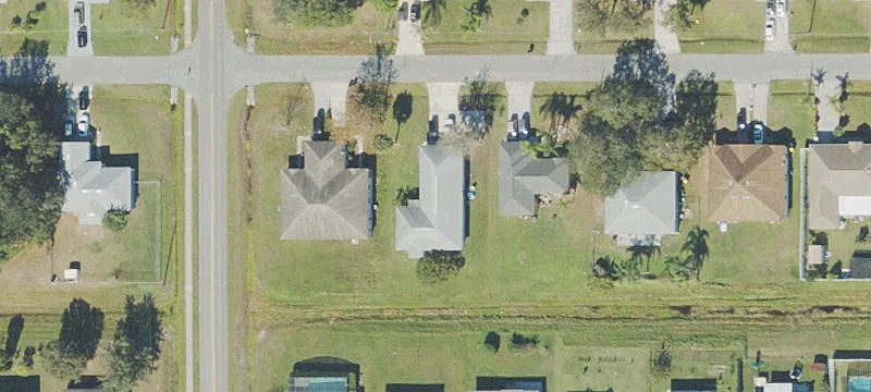 Spacious Duplex with Garage