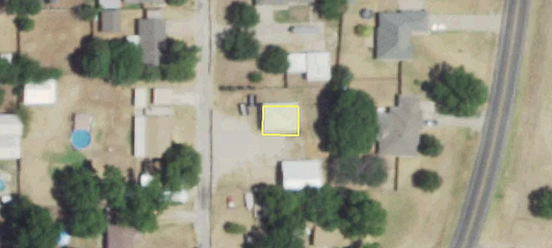 Lipan Commercial Shop with Apartment