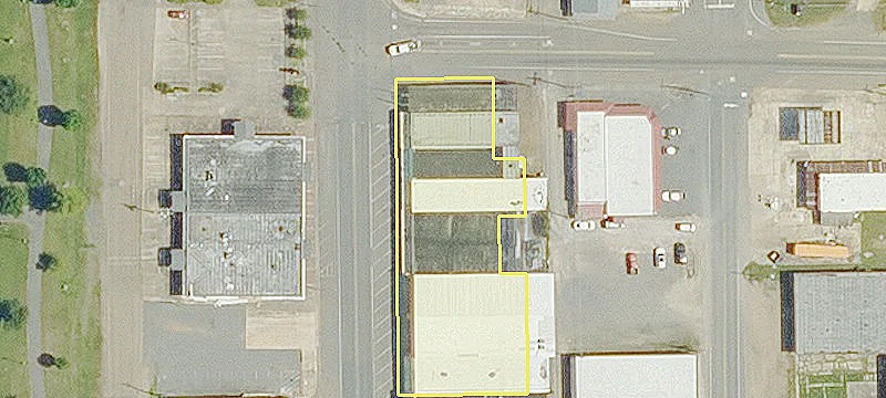 Downtown Springhill Commercial Building
