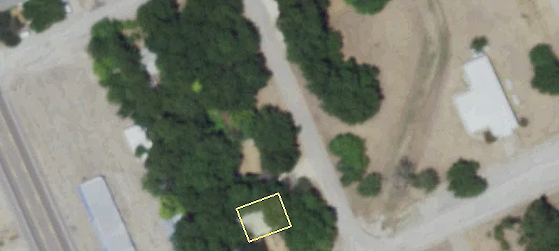 Multipurpose Property on Treed Corner