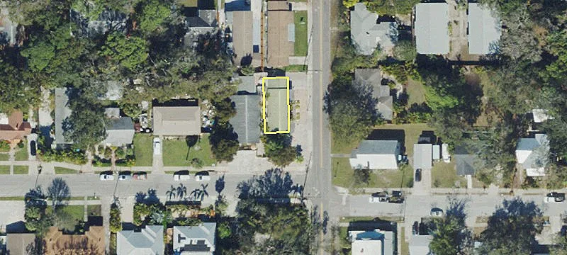 Downtown Sarasota Five-Unit Apartment Complex