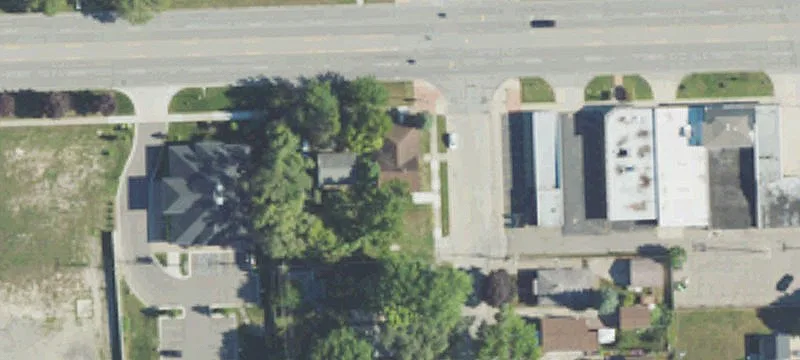 Corner Mixed-Use Property on Warren