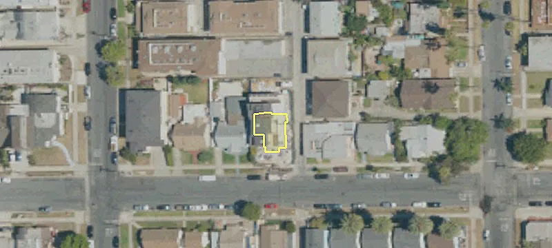 Inglewood Triplex: Modern, Furnished, Income