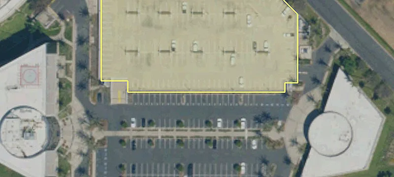 Professional Office Building Near Airport