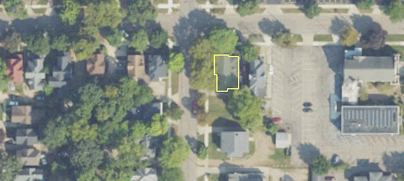 Well-Maintained 8-Unit Apartment Building