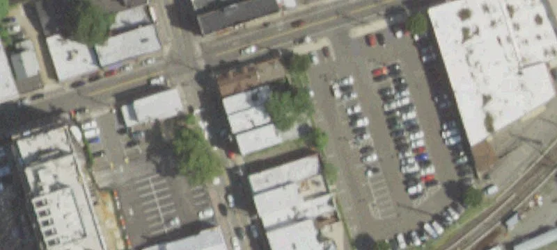 Mineola Commercial Office/Store Opportunity