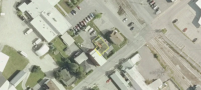 Cash-Flow Duplex with Flood Mitigation